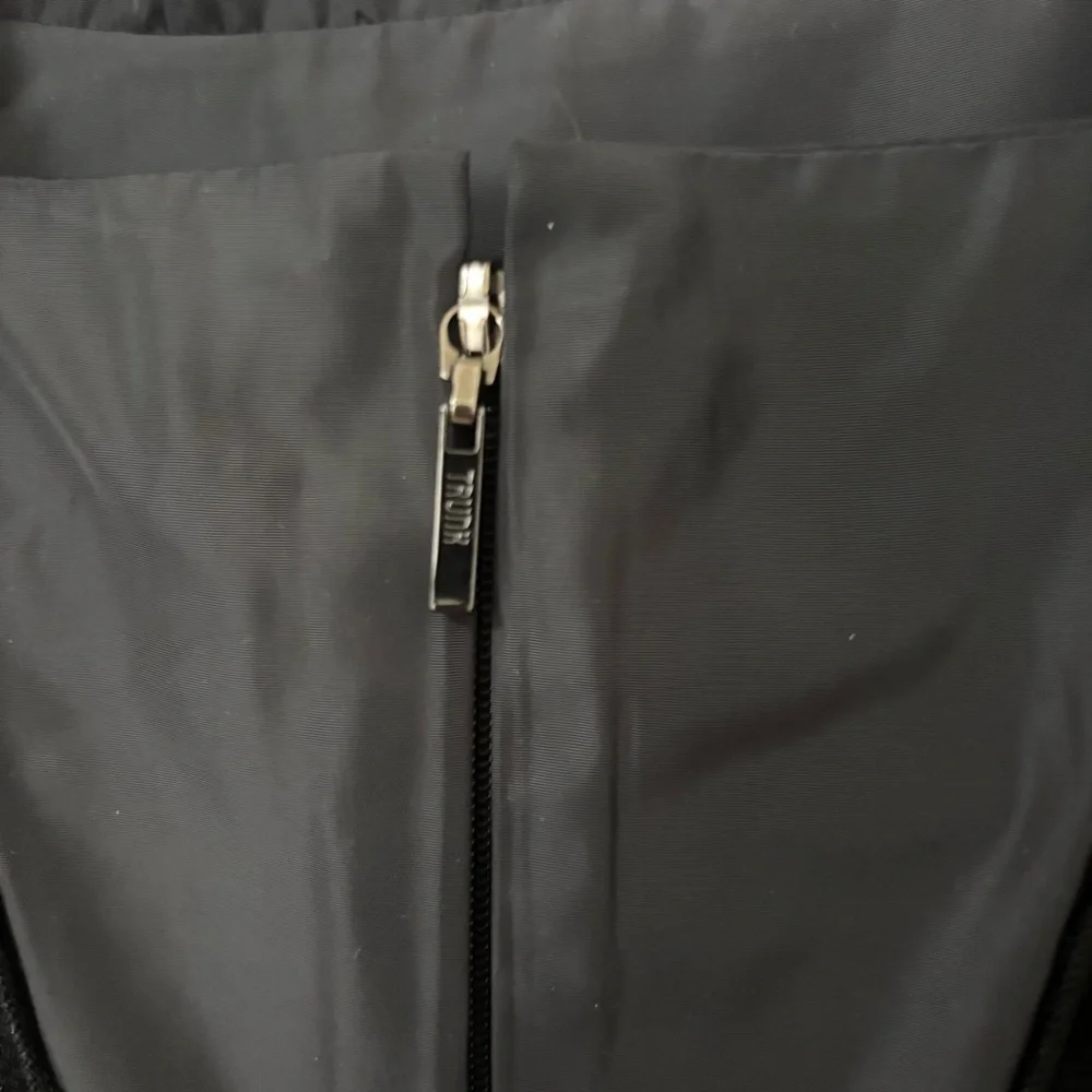 Trunk Hiroko Koshino black Lyocell nylon blend zip up jacket 40